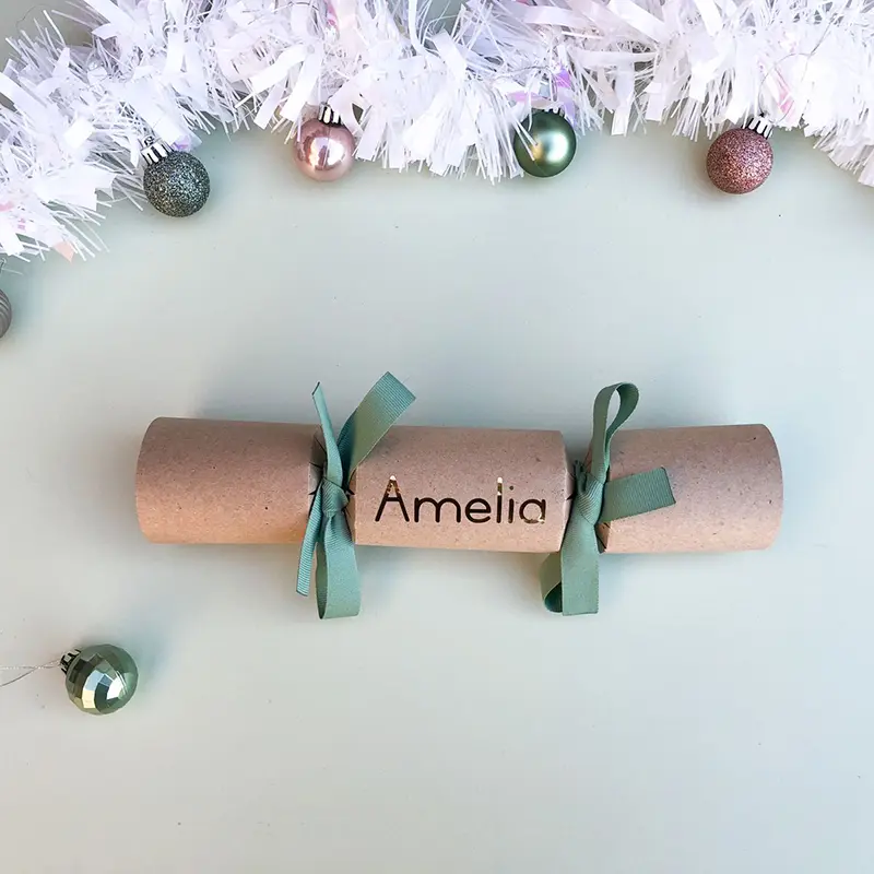 easyReadingGoldSageCracker Sample of DIY Personalised Christmas Cracker in sage with name in gold easy-reading font